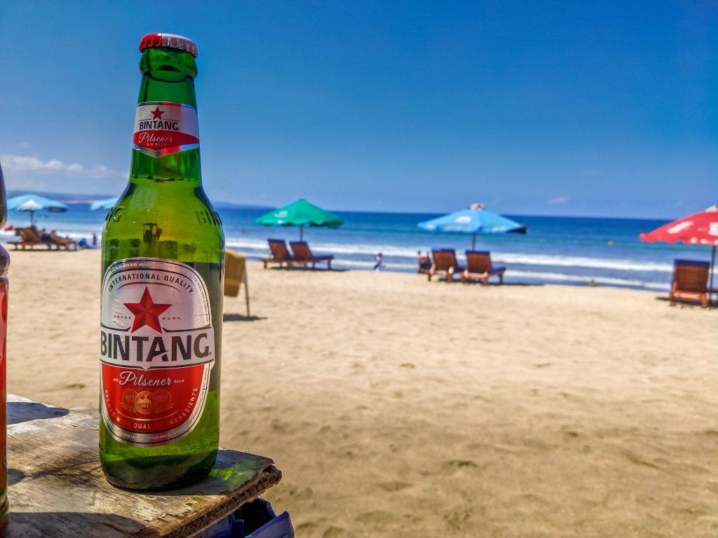 Bingtang is available everywhere on the beach