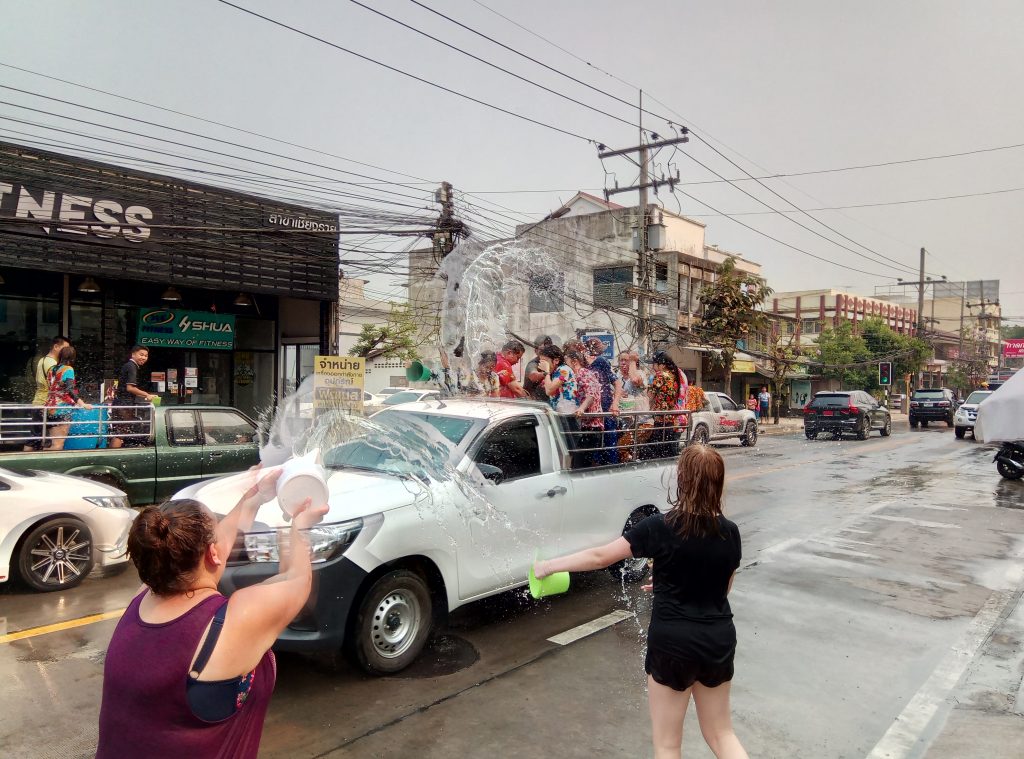 songkran water fight thailand