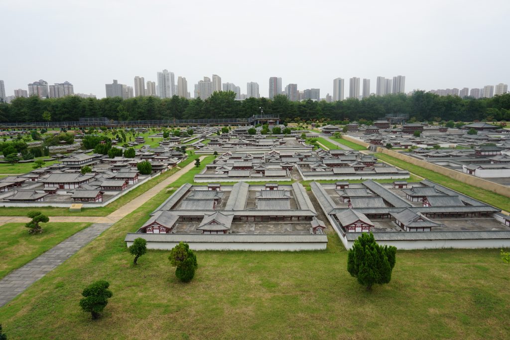a model of Daming Palace site