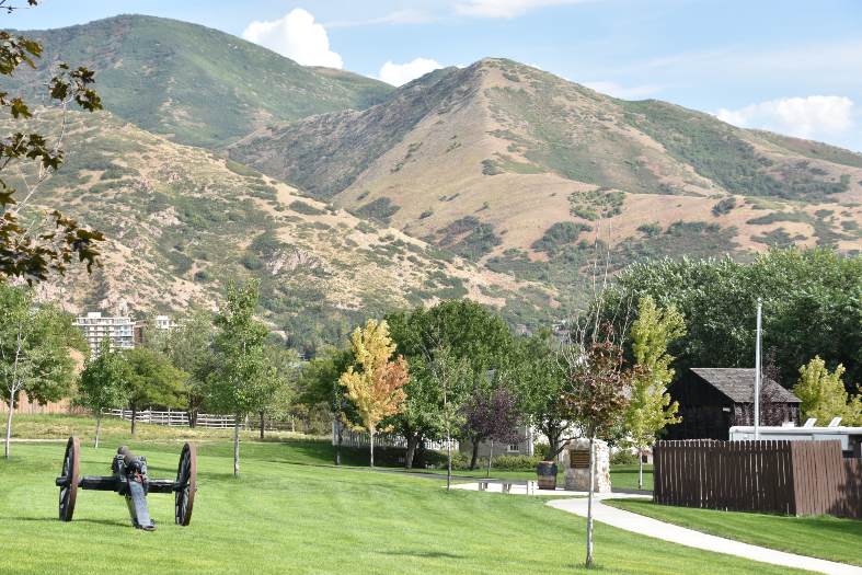 a park near Salt Lake city where you can go horse riding and walking