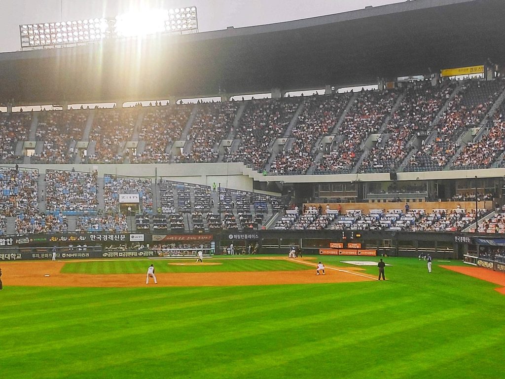 watching Baseball in Korea from the stands