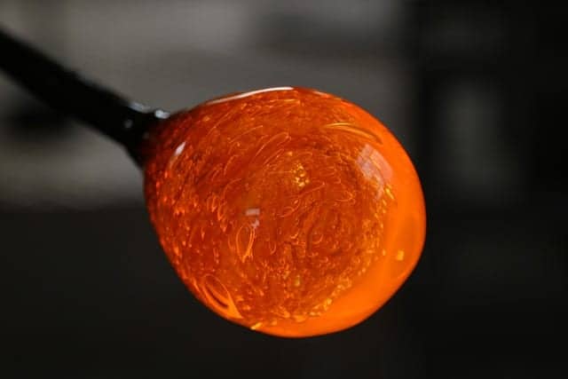venice with teenagers watching glass blowing