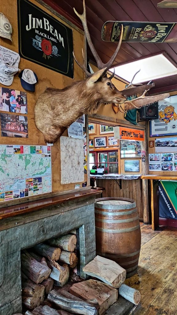 The bar area inside the dargo Hotel