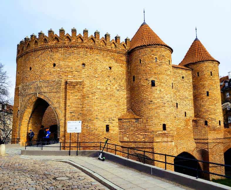 the ancient barbican that used to defend the city of warsaw
