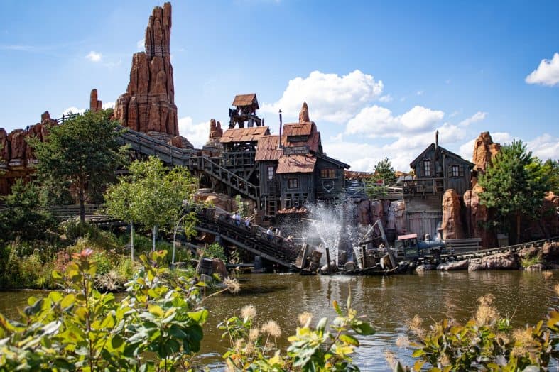 a wild west themed ride at Disneyland Paris