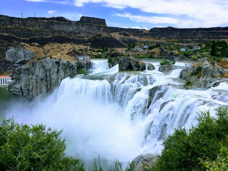 waterfalls near Boise Idaho.