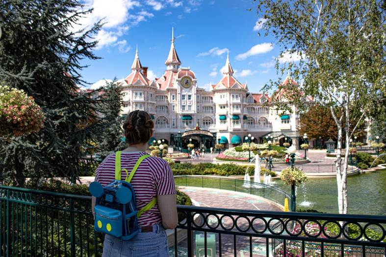a Parisian teenagers at Disneyland