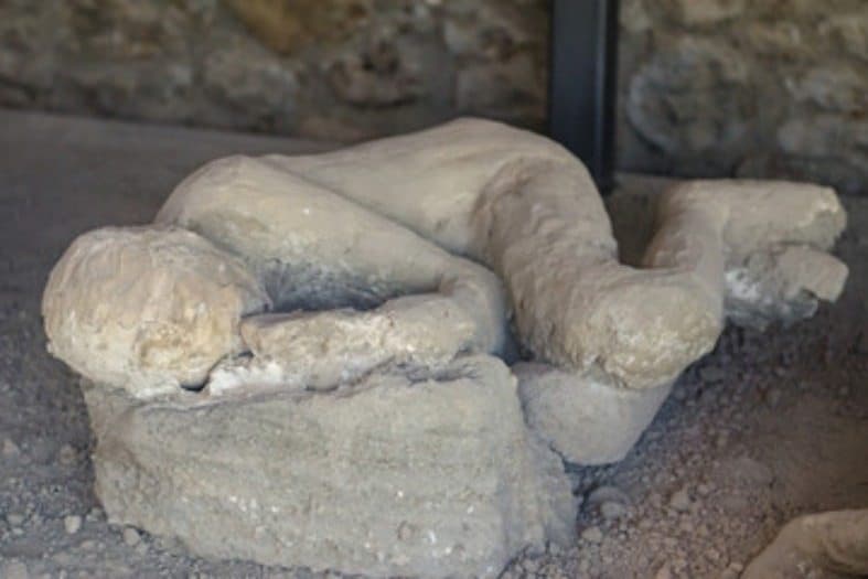 a body frozen in time at Pompeii