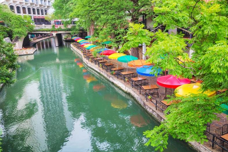 things to do in San Antonio with teenagers is by enjoying the picturesque San Antonio River Walk