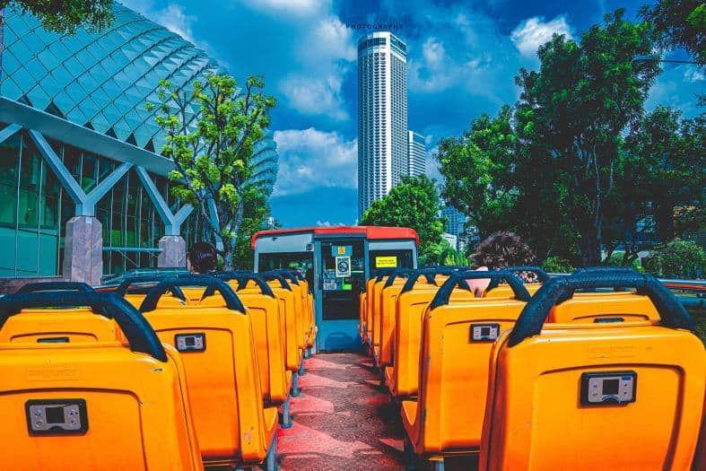 hop on hop off tourist bus in Singapore