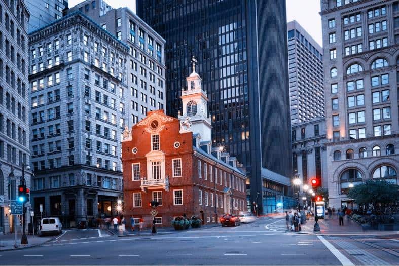 panoramic view of the picturesque cityscape of Boston, Massachusetts