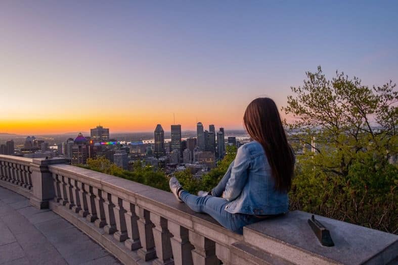 Girl sitting in Mont Royal park