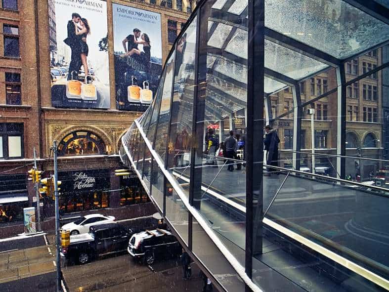 Shopping in Yonge Street Toronto