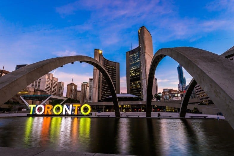Toronto sign attraction