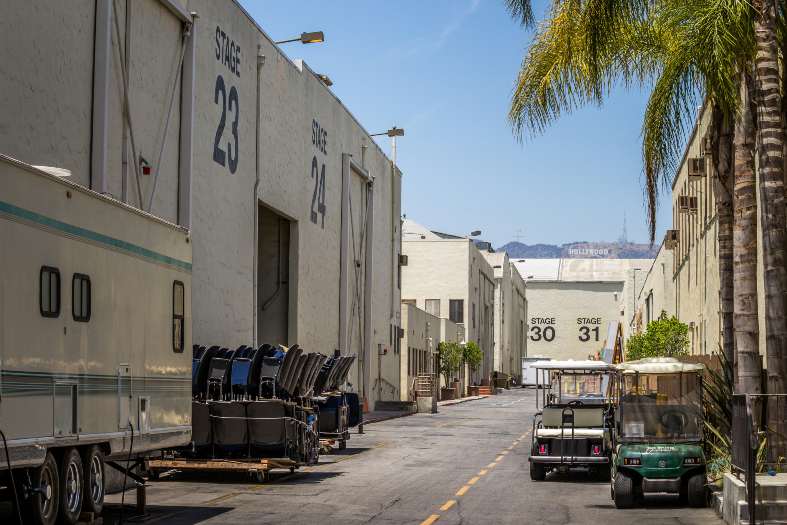 a filming studio in Los Angeles where tv shows are filmed