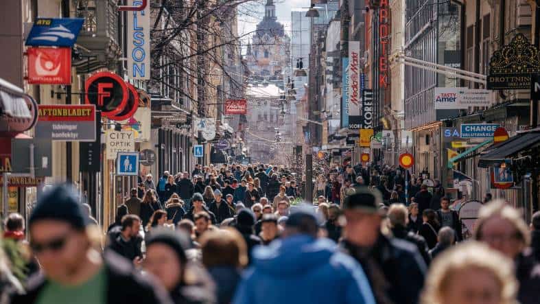 people out shopping in Stockholm