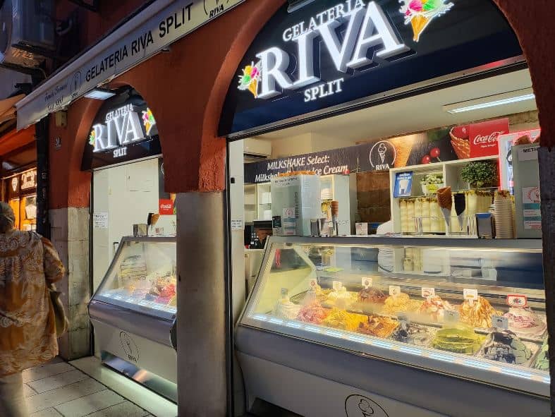 One of the best things to do in split with teenagers is to eat Gelato
