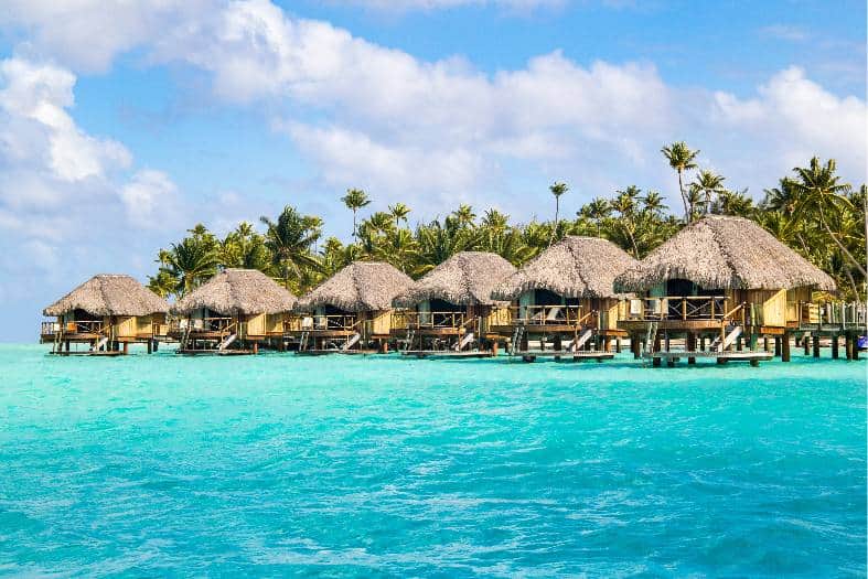 luxury over water bungalows in tahiti